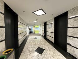 Gateway East (D7), Office #556982201